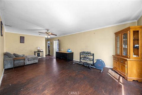 Tiny photo for 915 Alta St, Redlands, CA 92374 (MLS # PW26049721)