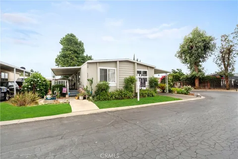 1350 San Bernardino Rd Unit 132, Upland, CA 91786 - MLS#: DW25201050