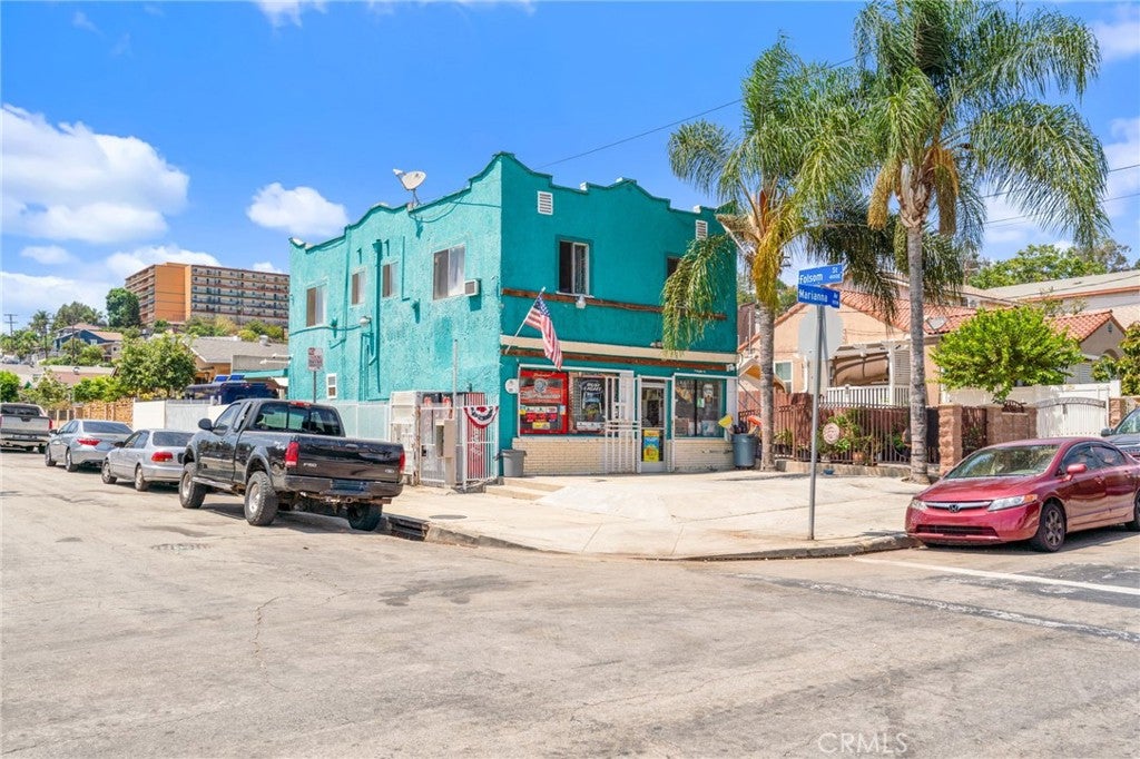 801 N Marianna Avenue