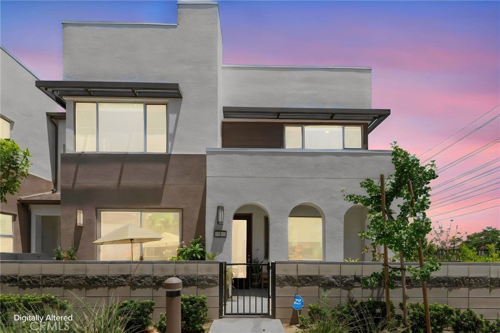 3560 E Peckham Paseo 1