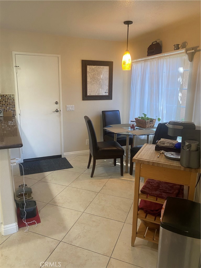 Tierra Linda (TLI) - Residential Lease