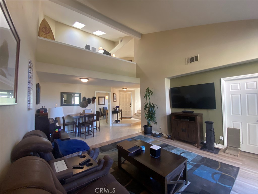 Tierra Linda (TLI) - Residential Lease