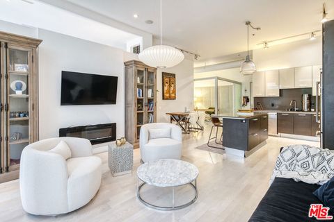 Photo of 13320 Beach Avenue #107, Marina Del Rey, CA 90292 (MLS # 26741433)
