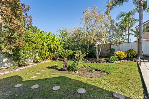 Photo of 7 Boone, Irvine, CA 92620 (MLS # DW26073819)