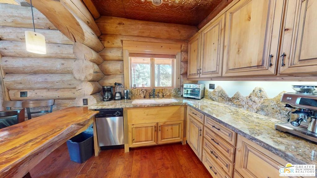 Garner Valley - Residential