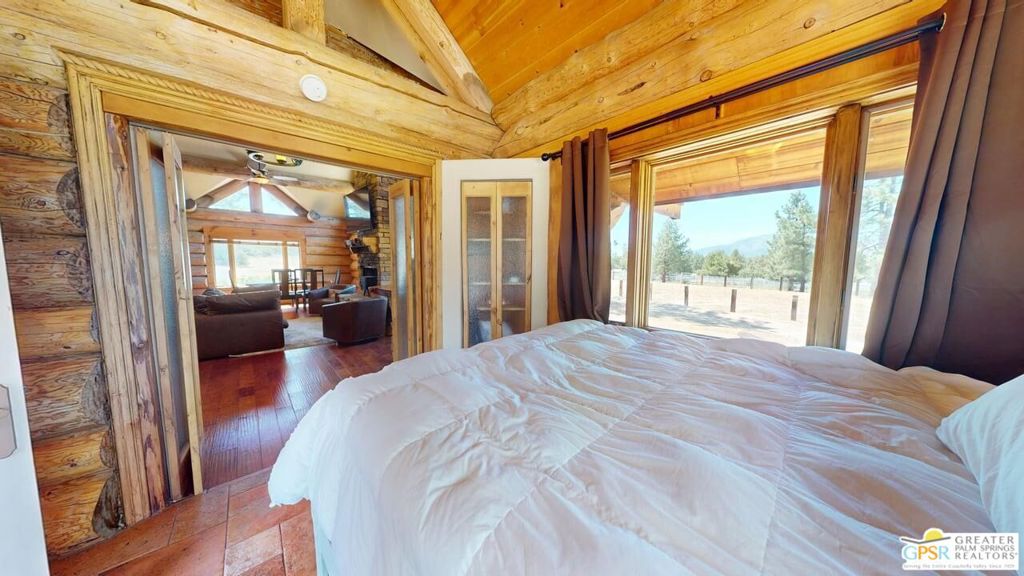 Garner Valley - Residential