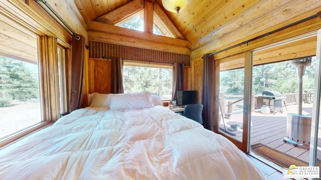 Garner Valley - Residential