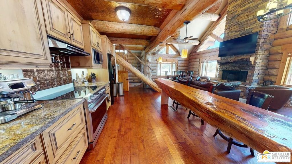 Garner Valley - Residential