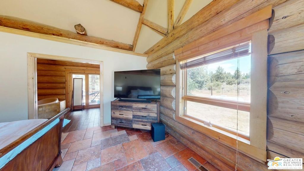 Garner Valley - Residential