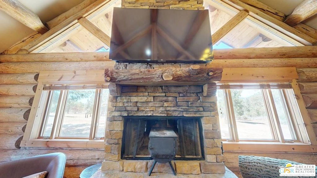 Garner Valley - Residential