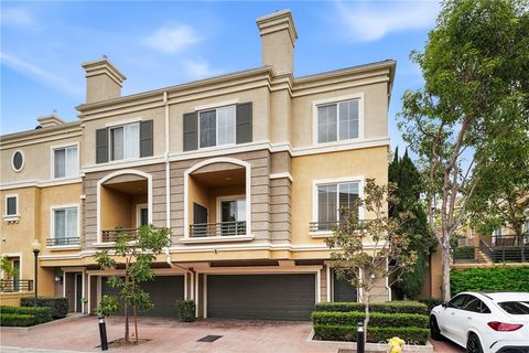 Photo of 3407 S Main ST #L, Santa Ana, CA 92707 (MLS # OC26143991)