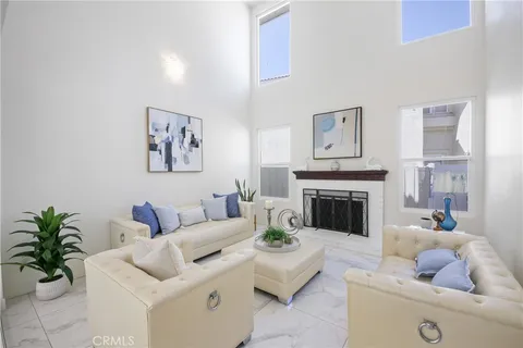 MLS: OC26099870