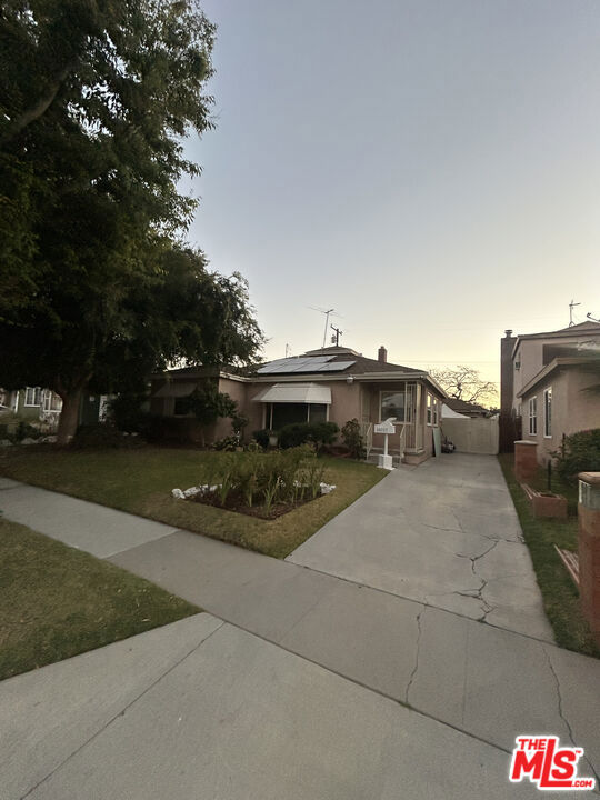 14003 S Nestor Avenue