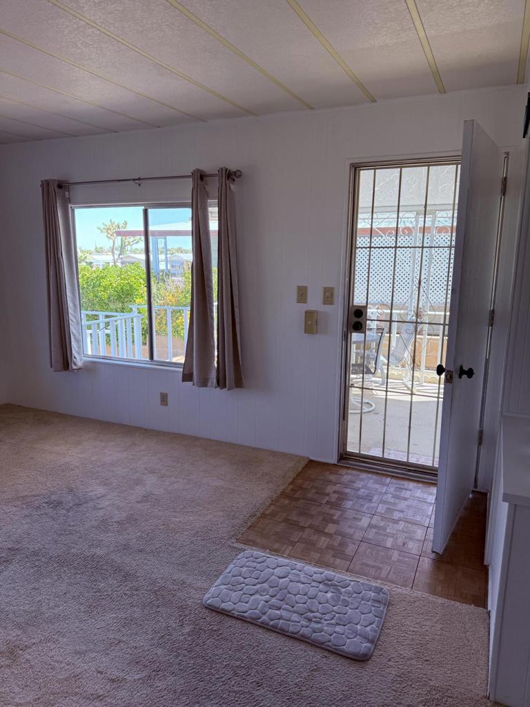 Not Applicable-1 - Manufactured In Park