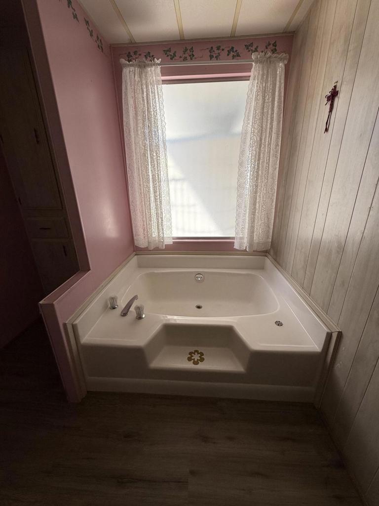 Not Applicable-1 - Manufactured In Park