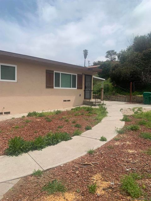 12429 Julian Lakeside CA 92040