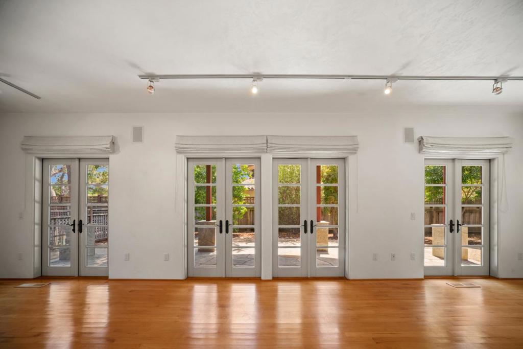 1030 Vaquero Road