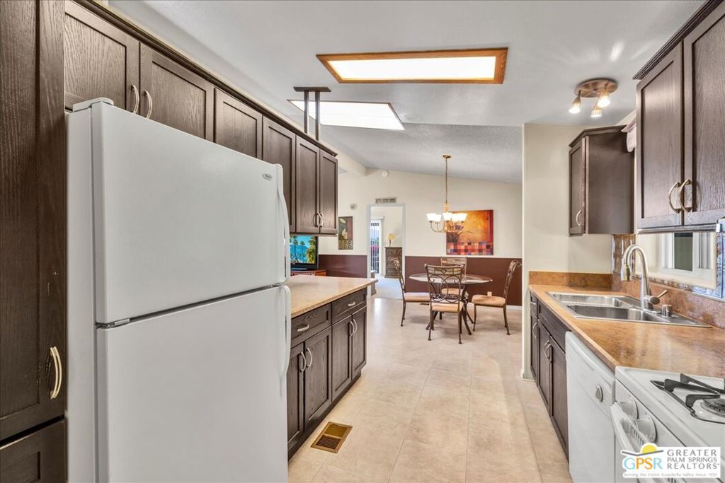 Vista Montana - Manufactured In Park