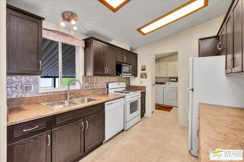 Vista Montana - Manufactured In Park