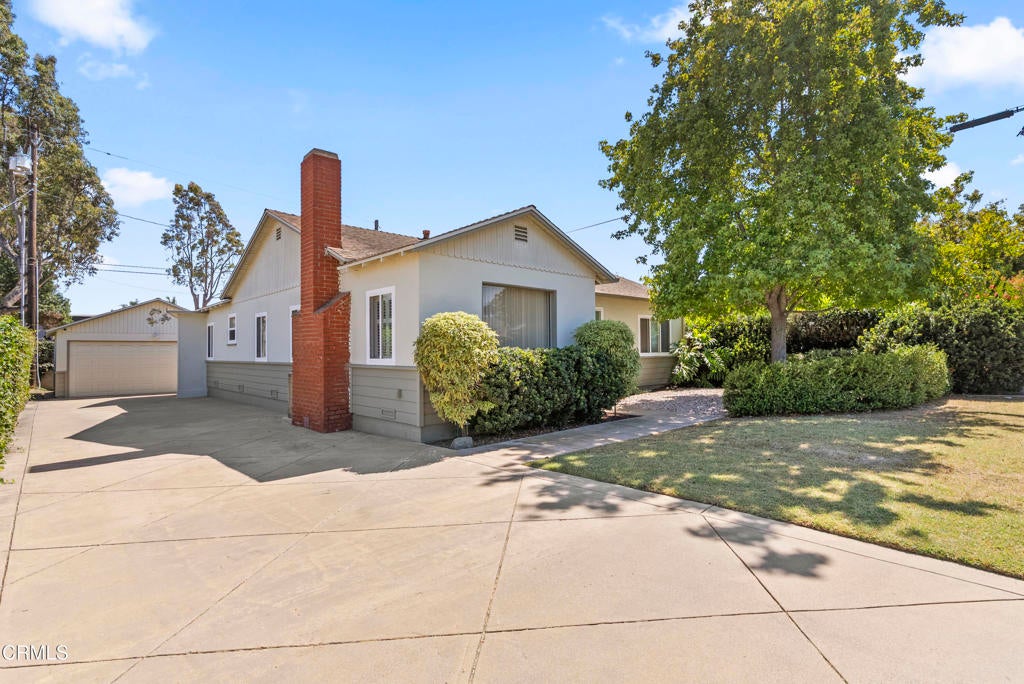 6220 Montalvo Drive