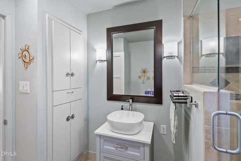 Tiny photo for 6220 Montalvo Drive, Ventura, CA 93003 (MLS # V1-38116)