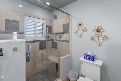 Tiny photo for 6220 Montalvo Drive, Ventura, CA 93003 (MLS # V1-38116)