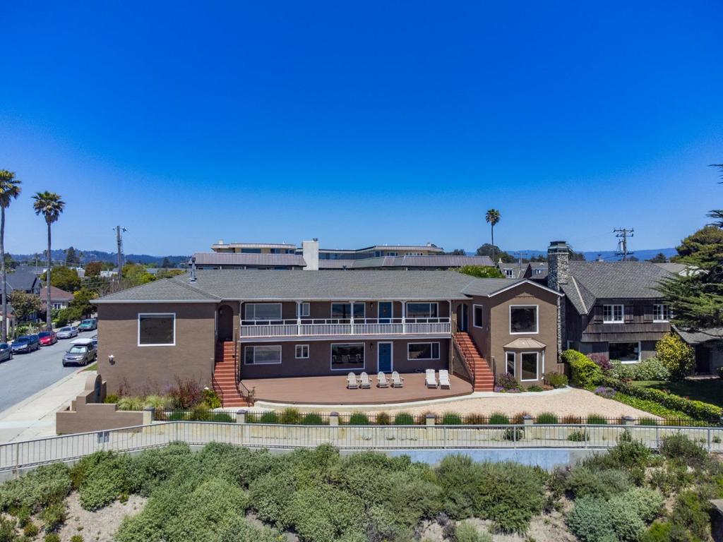 1703 East Cliff Drive