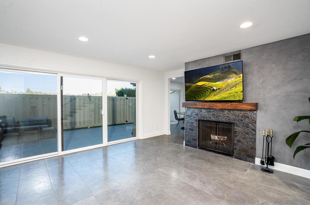 Carlsbad West - Residential