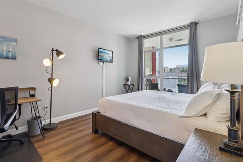 Tiny photo for 427 9Th Ave Ave #504, San Diego, CA 92101 (MLS # 260005381SD)