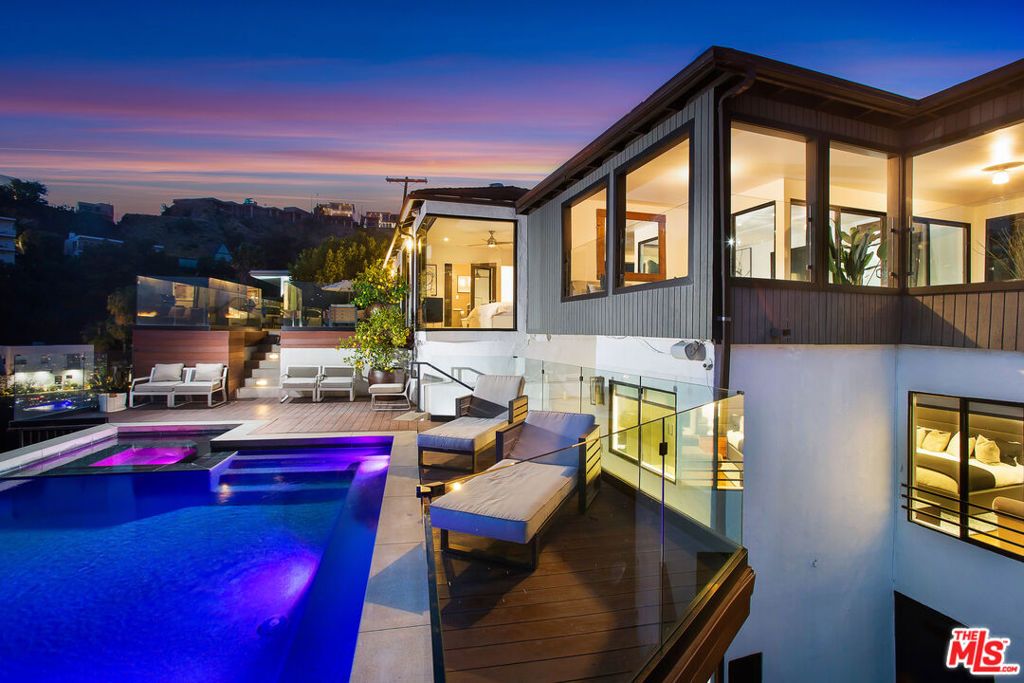 Photo of 1733 SUNSET PLAZA Drive, West Hollywood, CA 90069 (MLS # 26702747)