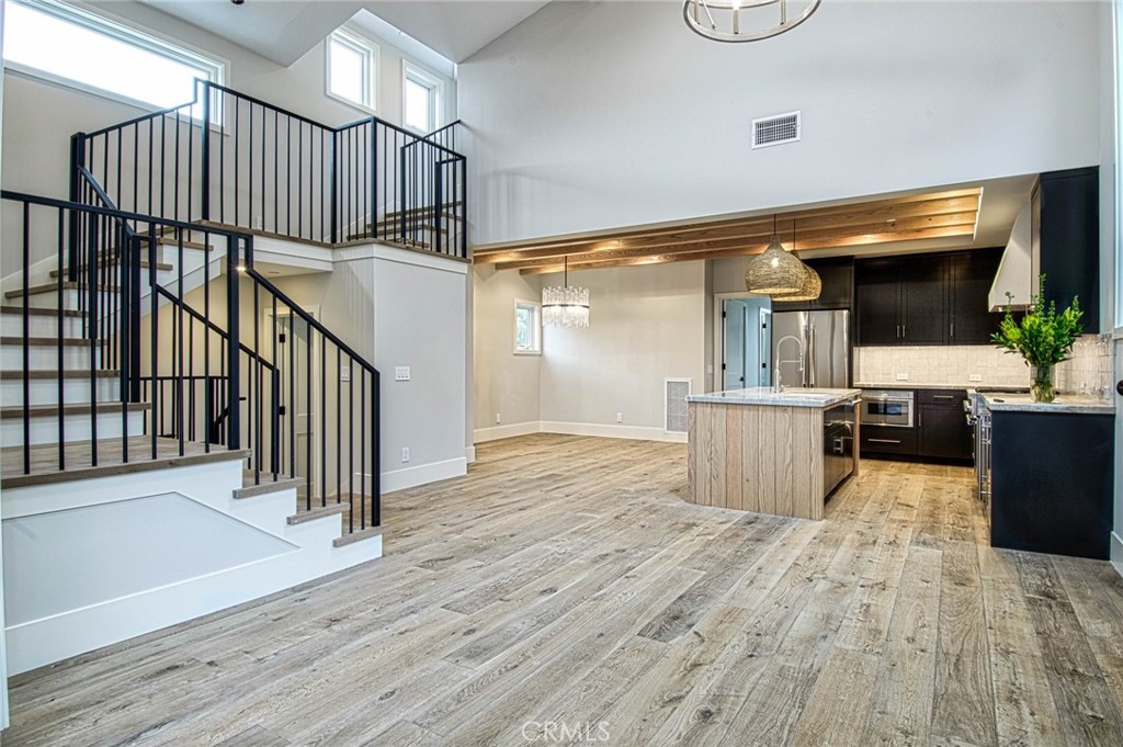 710 Avocado Avenue B