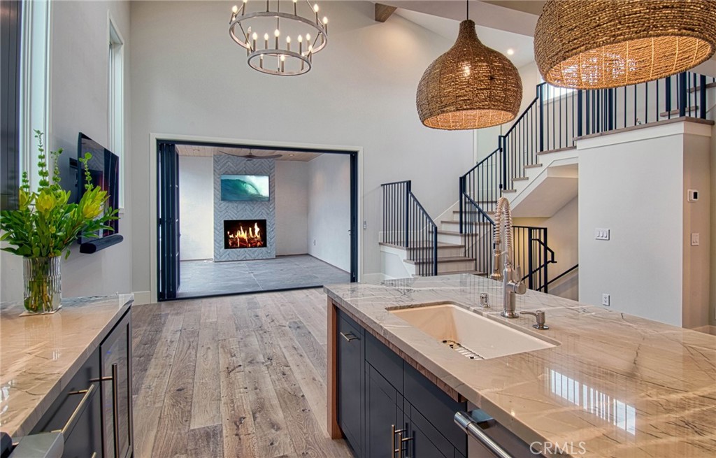 710 Avocado Avenue B