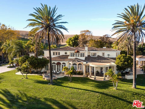 Photo of 3855 Brunston Court, Westlake Village, CA 91362 (MLS # 26873177)