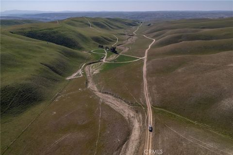 Tiny photo for 3160 Gillis Canyon Road, Shandon, CA 93461 (MLS # NS22035038)