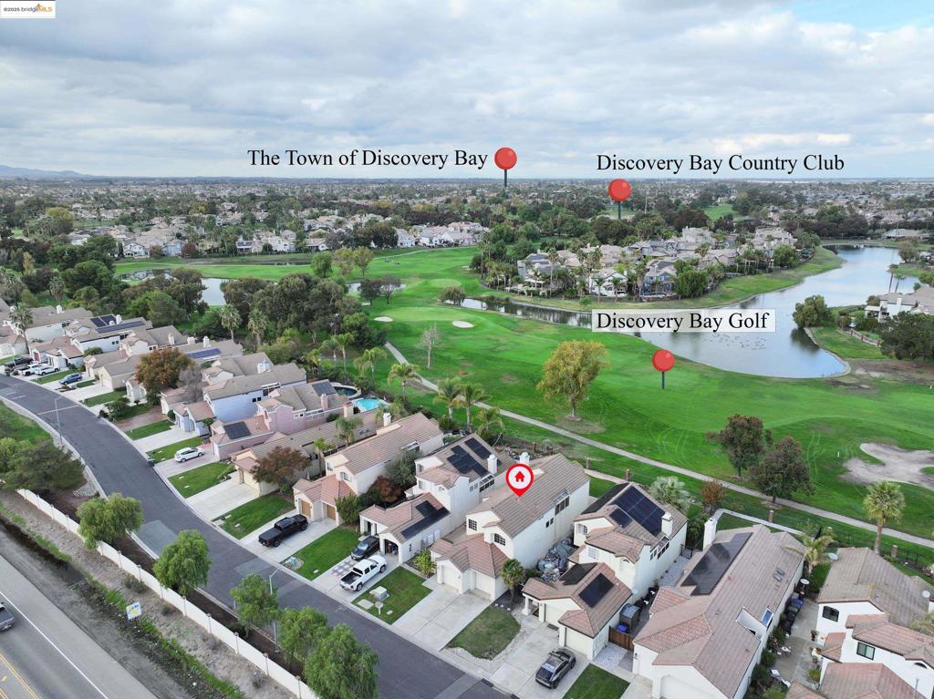 DISCOVERY BAY COUNTRY CLUB - Residential