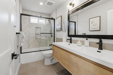 Tiny photo for 473 N 19th Street, San Jose, CA 95112 (MLS # ML82037630)