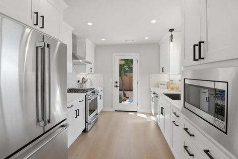 Tiny photo for 473 N 19th Street, San Jose, CA 95112 (MLS # ML82037630)