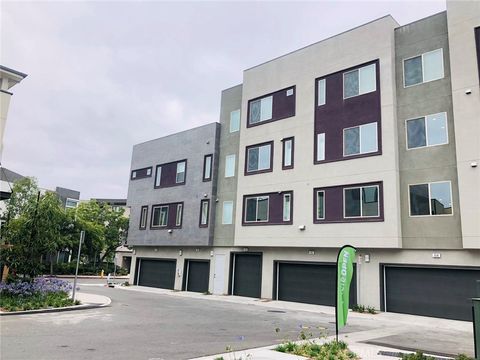 221 Bowery Irvine CA 92612