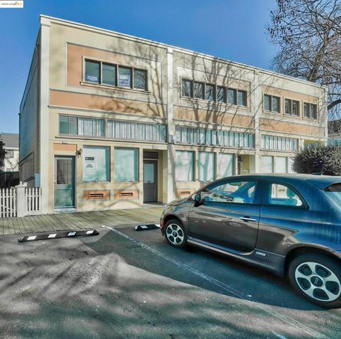 Photo of 817 Delaware St, Berkeley, CA 94710 (MLS # 41116544)