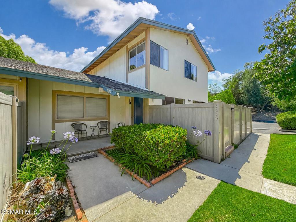 2229 Moss Court