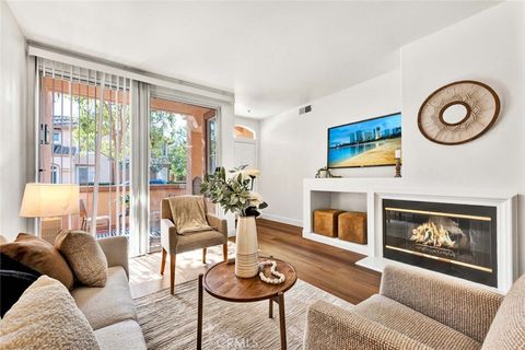 1203 Solvay Aisle Irvine CA 92606