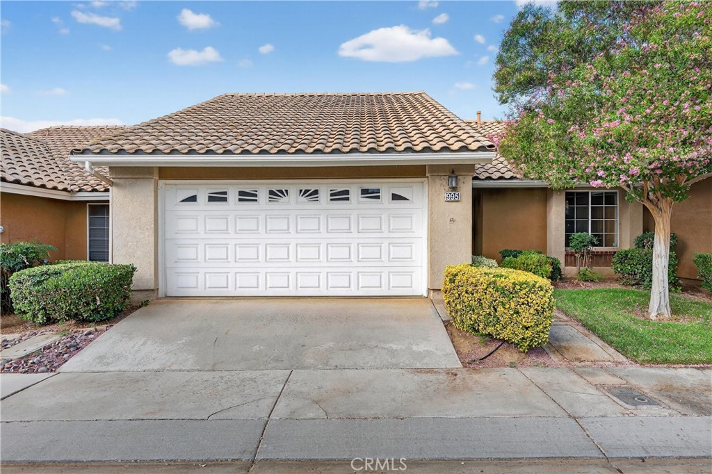 Condo, with Stunning Panoramic Views of the Championship Golf Course. This Single Level Home is located in SUN LAKES COUNTRY CLUB, A Private Golf community with NO MELLO ROOS. Featuring: TWO 18-HOLE GOLF COURSES with 2 Pro Shops, THREE Clubhouses, Two Restaurants, Bar & Lounge, Tennis, Swimming Pools (Including Large Indoor Pool), Jacuzzi Spas, THREE Fitness Centers, Fabulous Planned Activities Offered on a Daily Basis. There are many Social Clubs - Dancing, RV Club, Yoga, Table Tennis, Cards, Bocce Ball, Pickle Ball, Car Club, Drama/Theatre Club, Sewing, Tennis, Knitting, Pickle Ball, Bingo, Art League, International Culture, Genealogical Society, Garden, Photography, and a lot MORE. Association Dues INCLUDE CABLE TV & INTERNET - Located Close to Casinos, World Famous Shopping (Cabazon - Palm Springs), Restaurants, and Excellent Medical Facilities. This home is your chance to have your own little piece of Paradise!
