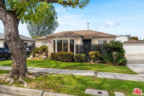 Photo of 5343 Janisann Avenue, Culver City, CA 90230 (MLS # 25623995)