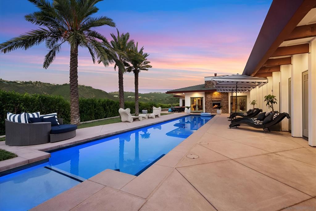 Photo of 8018 La Milla, Rancho Santa Fe, CA 92067 (MLS # 250039816SD)