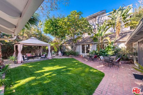 Photo of 3245 Provon Lane, Los Angeles, CA 90034 (MLS # 26655933)