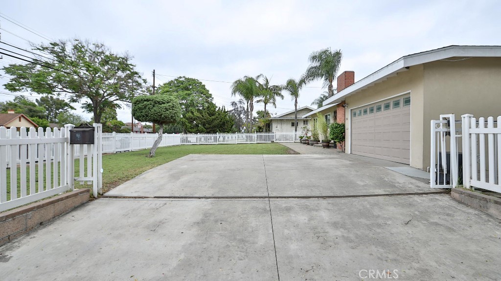 3120 W BALL RD