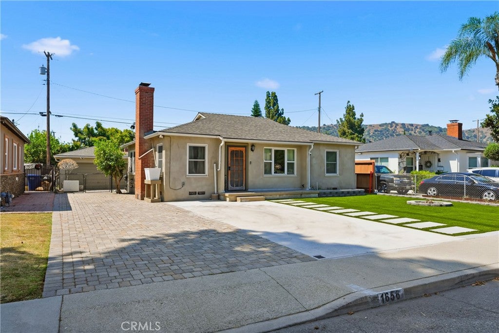 1656 Vejar ST, Pomona CA 91766