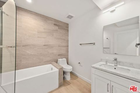 Tiny photo for 1187 CRENSHAW Boulevard #102, Los Angeles, CA 90019 (MLS # 25603037)