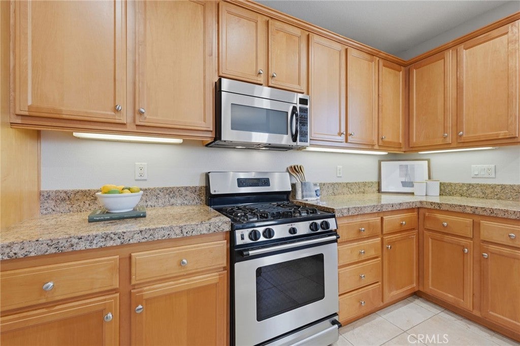 2724 17th Street, Huntington Beach CA 92648 - Photo 15