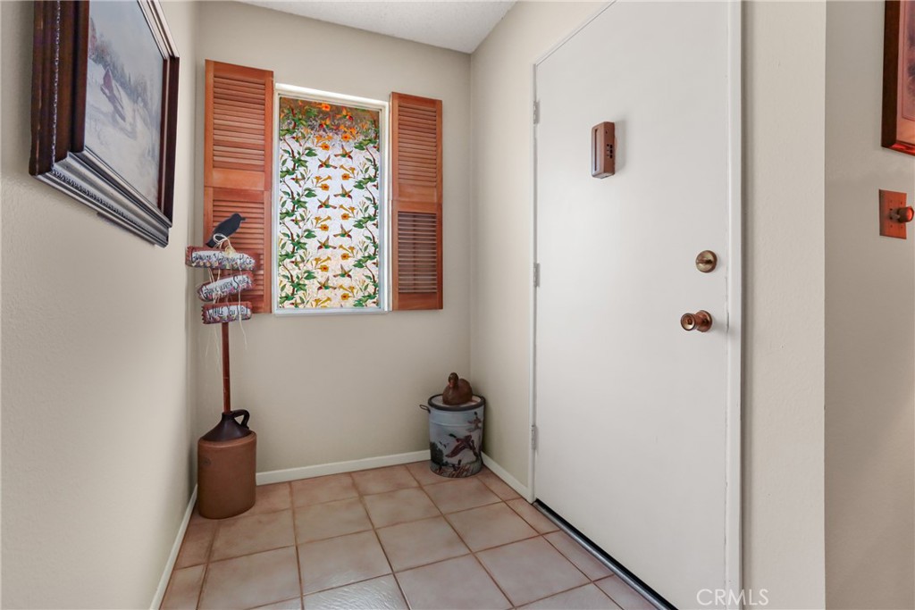 26806 Oakmont
